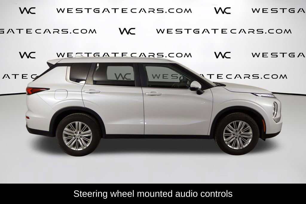 Used 2024 Mitsubishi Outlander ES image 5
