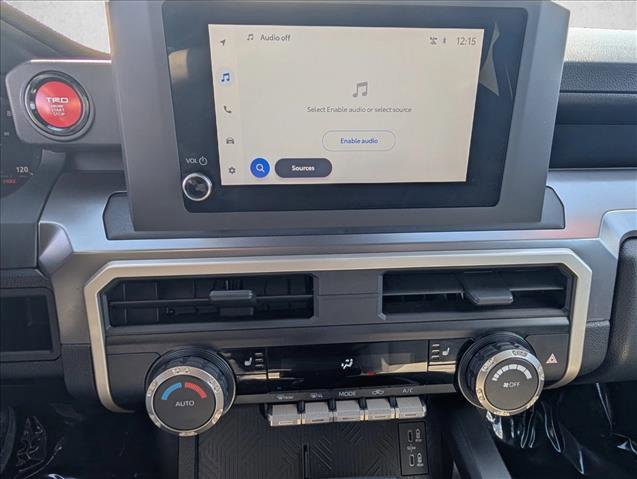 Used 2024 Toyota Tacoma TRD Off-Road image 15