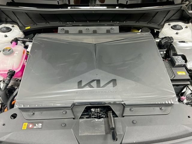 New 2026 Kia Niro Wind FWD image 34