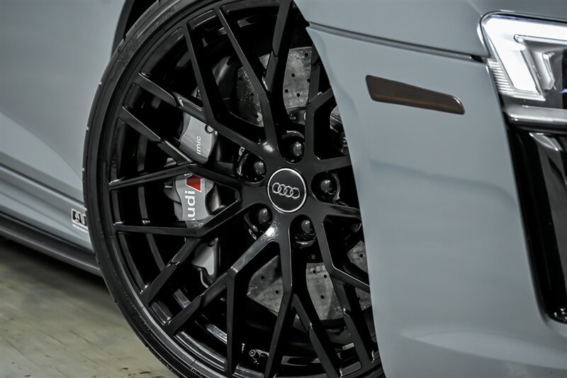 Used 2018 Audi R8 V10 plus AWD/4WD image 4