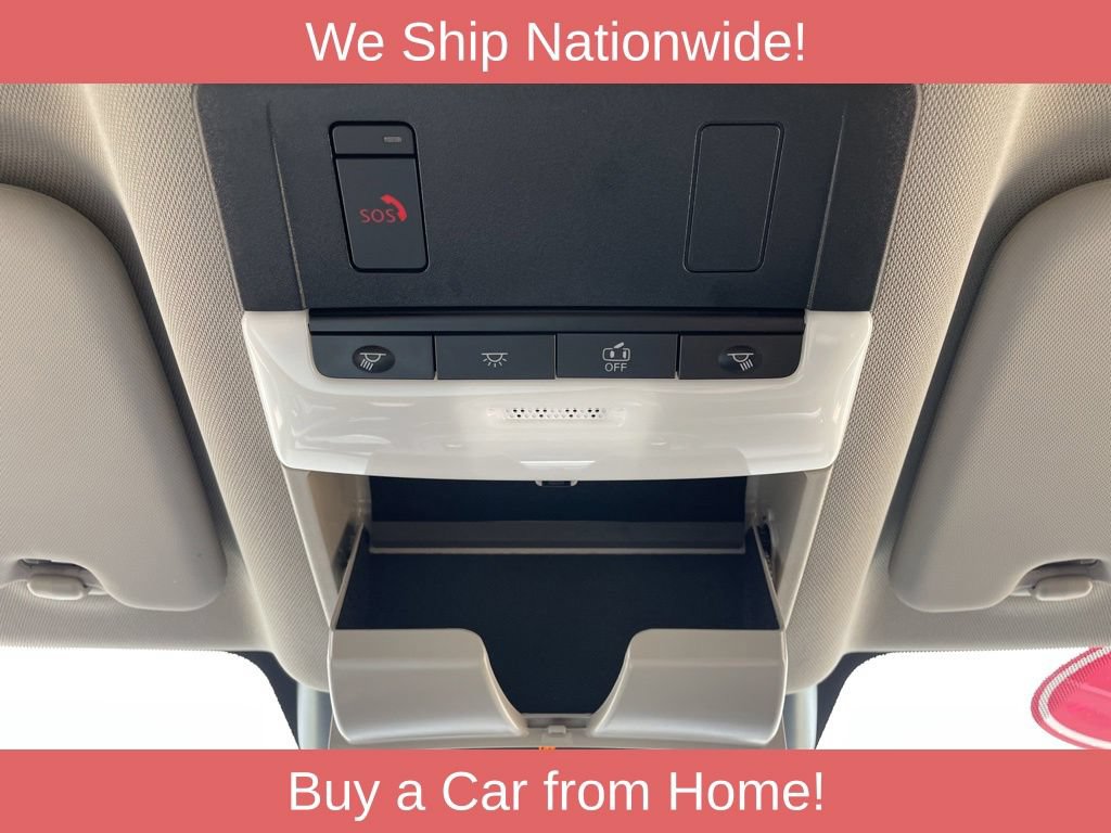 Used 2025 Nissan Rogue SV AWD/4WD image 18