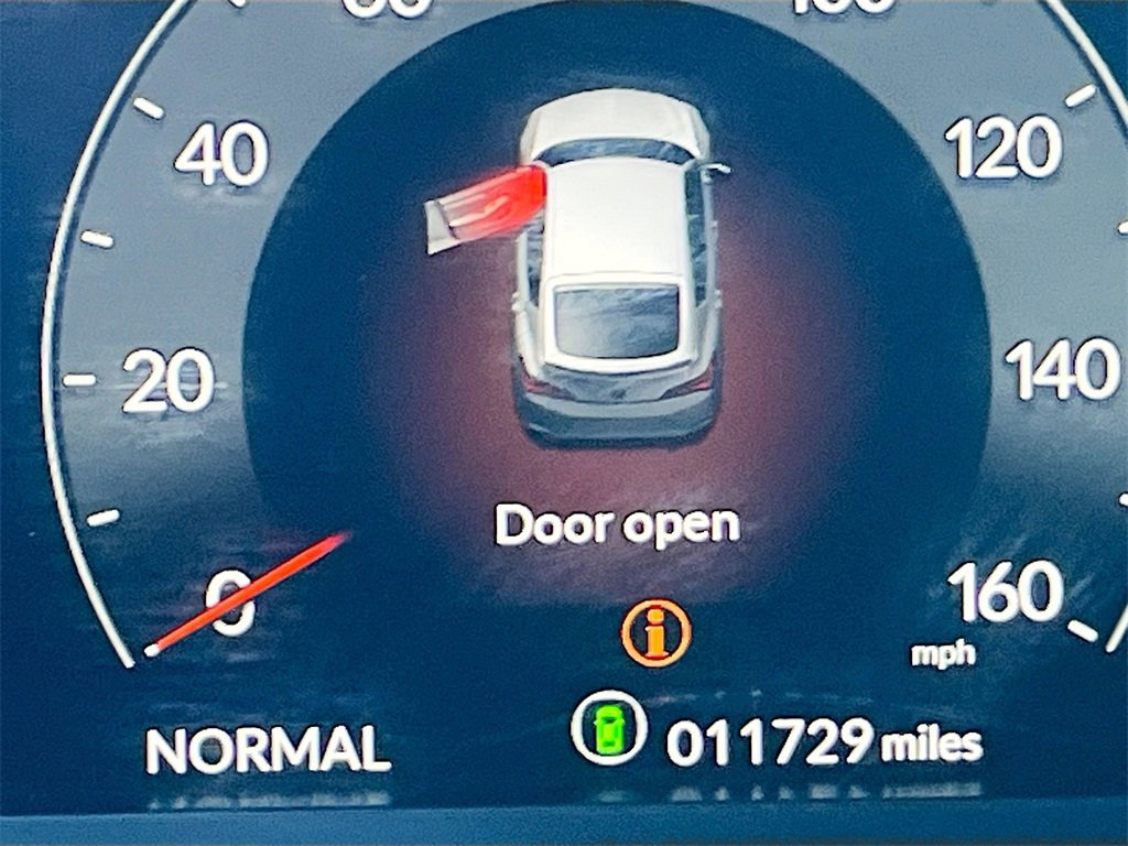 Used 2023 Acura Integra A-Spec image 12