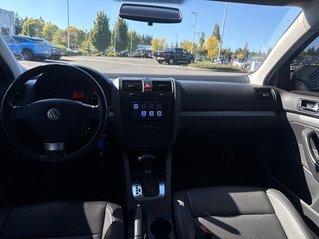 Used 2009 Volkswagen Jetta SE FWD image 5