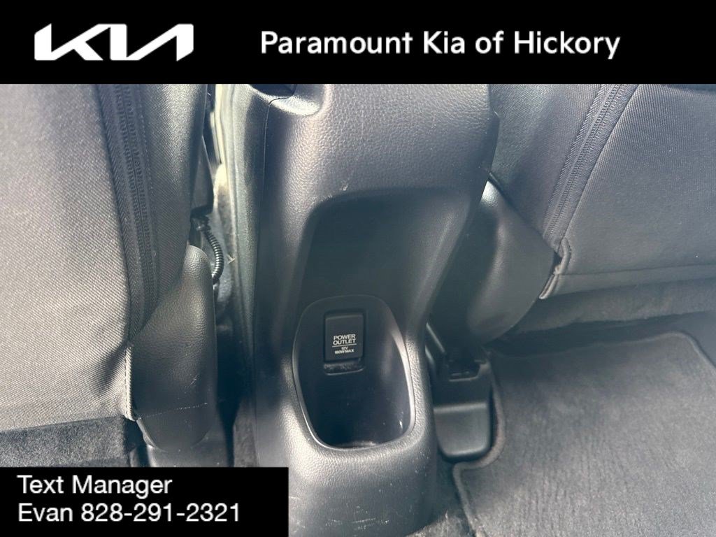 Used 2017 Honda HR-V LX image 14