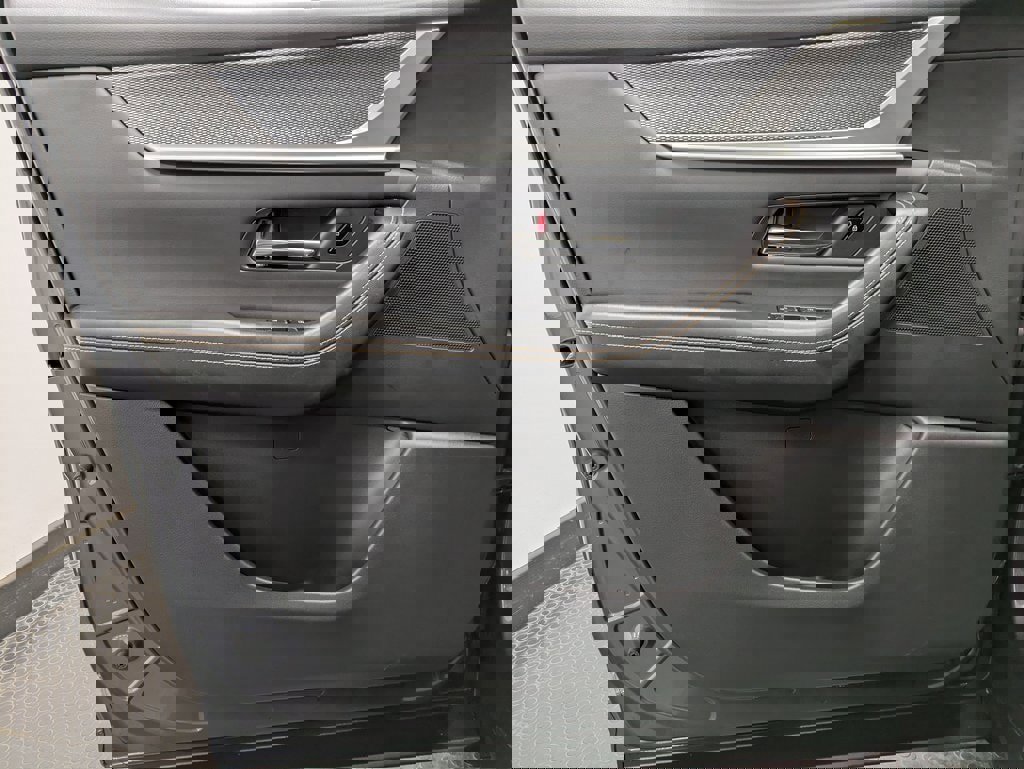 Certified 2025 MAZDA CX-90 3.3 Turbo w/ Premium Sport Pkg image 8