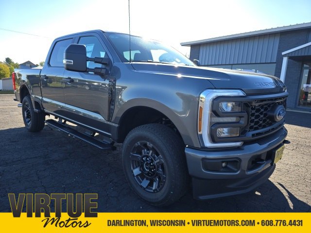 New 2026 Ford F250 4x4 Crew Cab Super Duty image 1