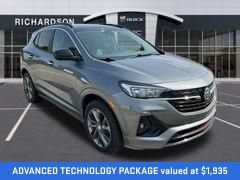 Used 2021 Buick Encore GX Select w/ Advanced Technology Package AWD/4WD image 2