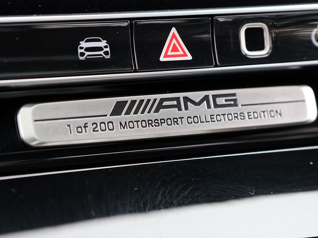 Used 2025 Mercedes-Benz AMG GT 63 image 91