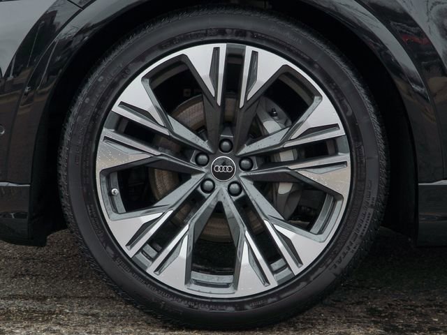 New 2026 Audi Q8 Premium Plus image 7