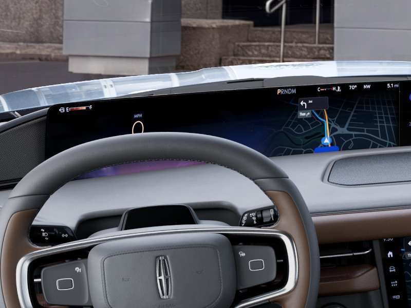 New 2027 Lincoln Navigator Reserve AWD/4WD image 13