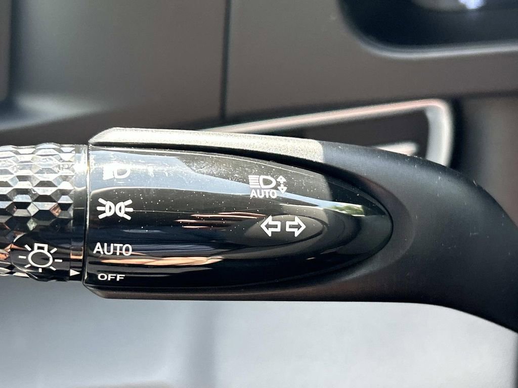 New 2026 Hyundai Elantra Sport FWD image 27