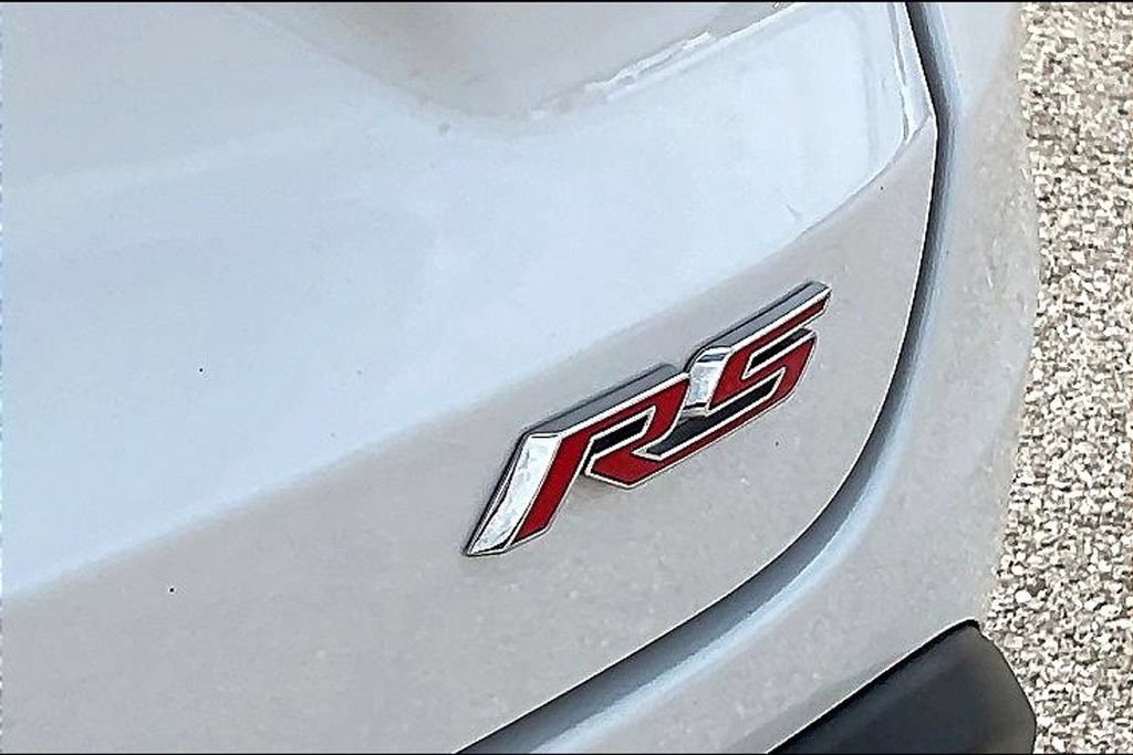 Used 2025 Chevrolet Trax RS w/ Driver Confidence Package FWD image 27