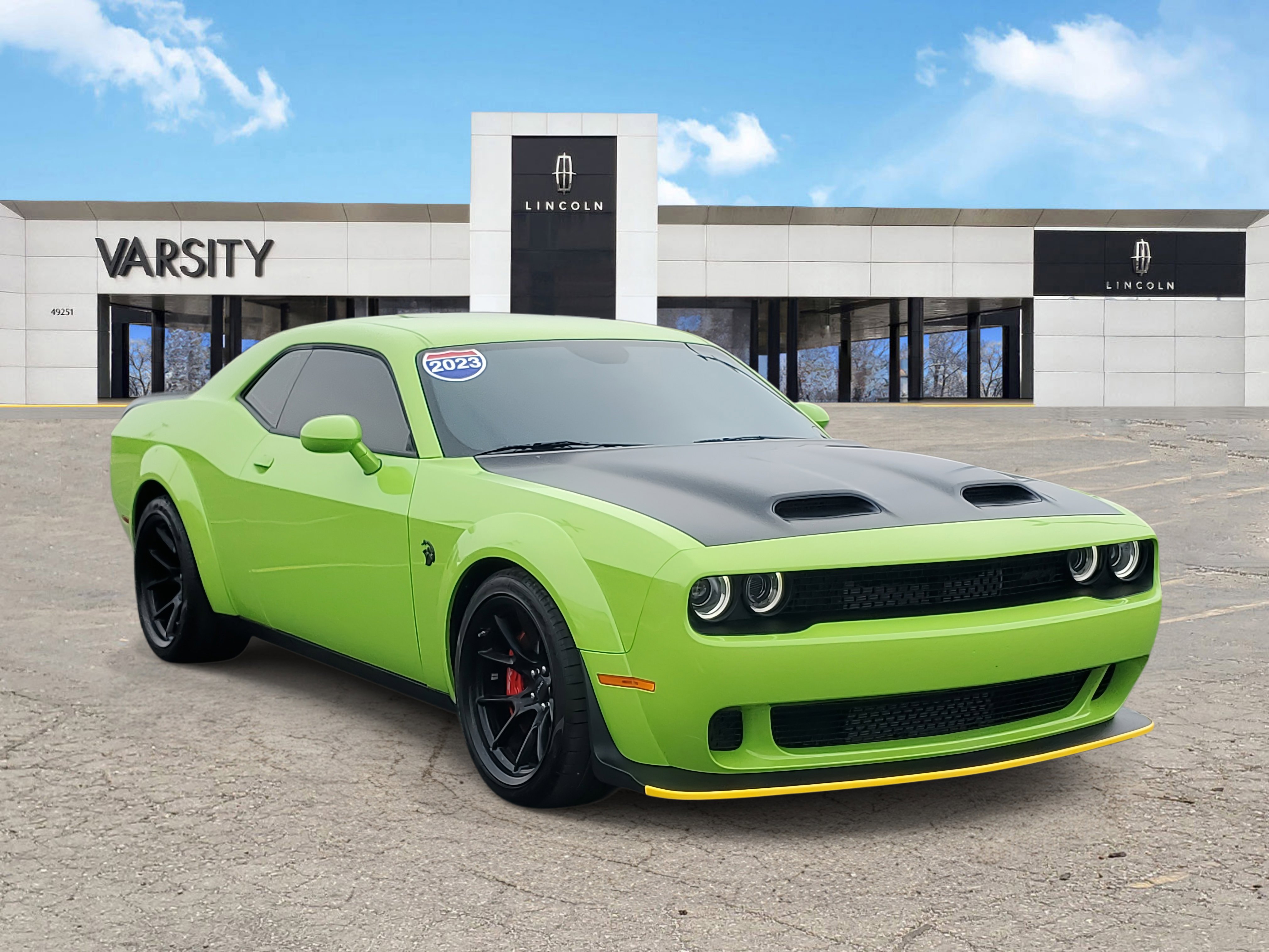Used 2023 Dodge Challenger SRT Hellcat image 1
