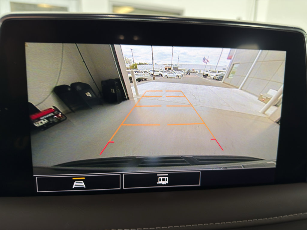 Used 2021 Chevrolet Tahoe Z71 image 22