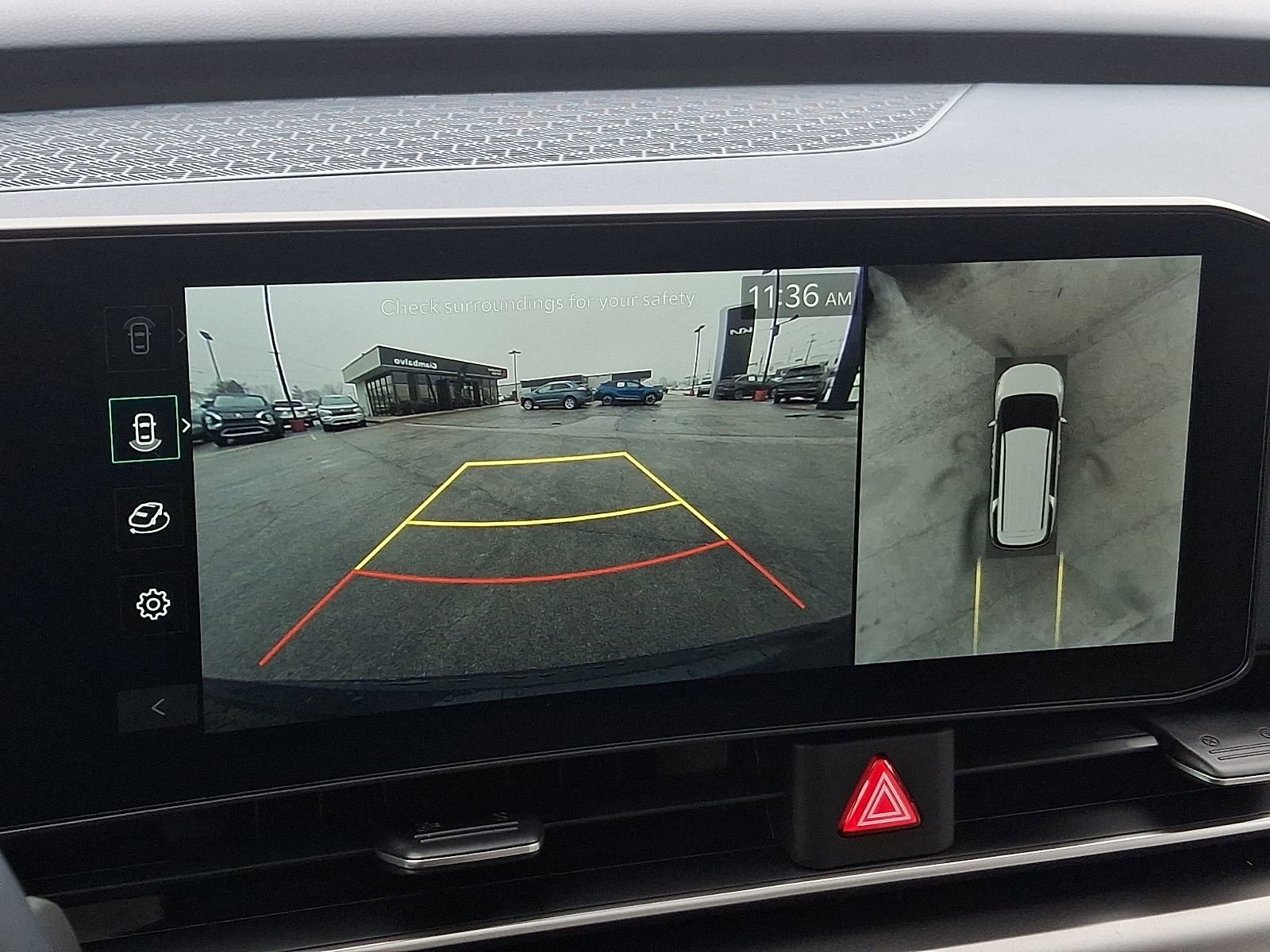 New 2026 Kia Carnival Hybrid FWD image 17