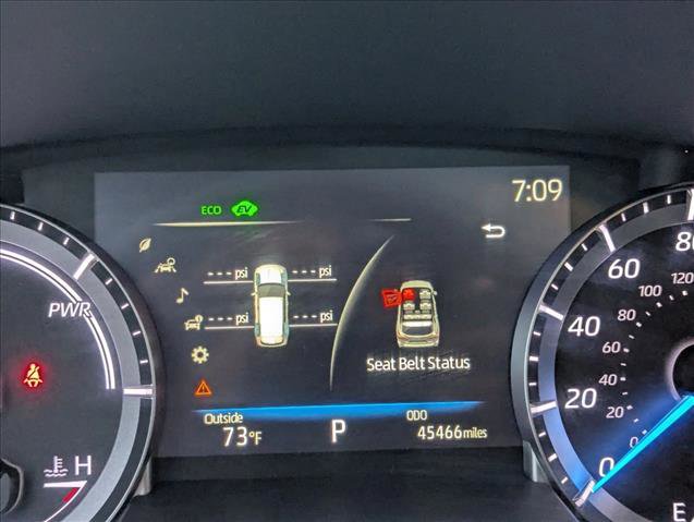 Certified 2023 Toyota Highlander XLE image 10