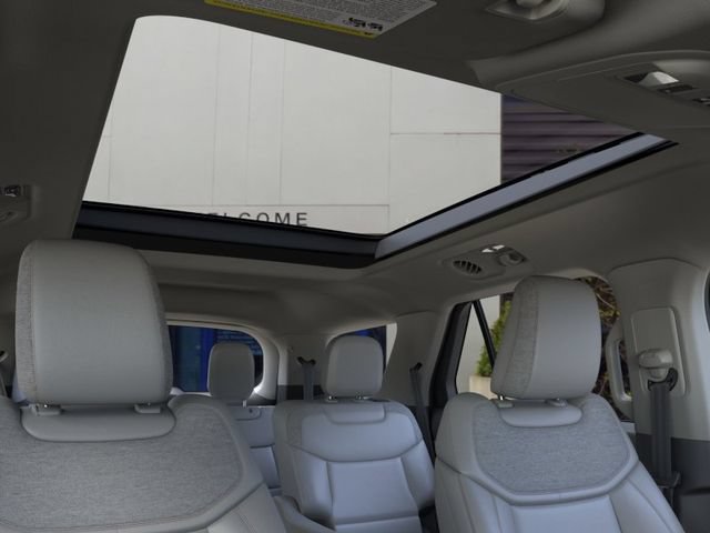 New 2026 Ford Explorer Active w/ Active Comfort Package AWD/4WD image 23