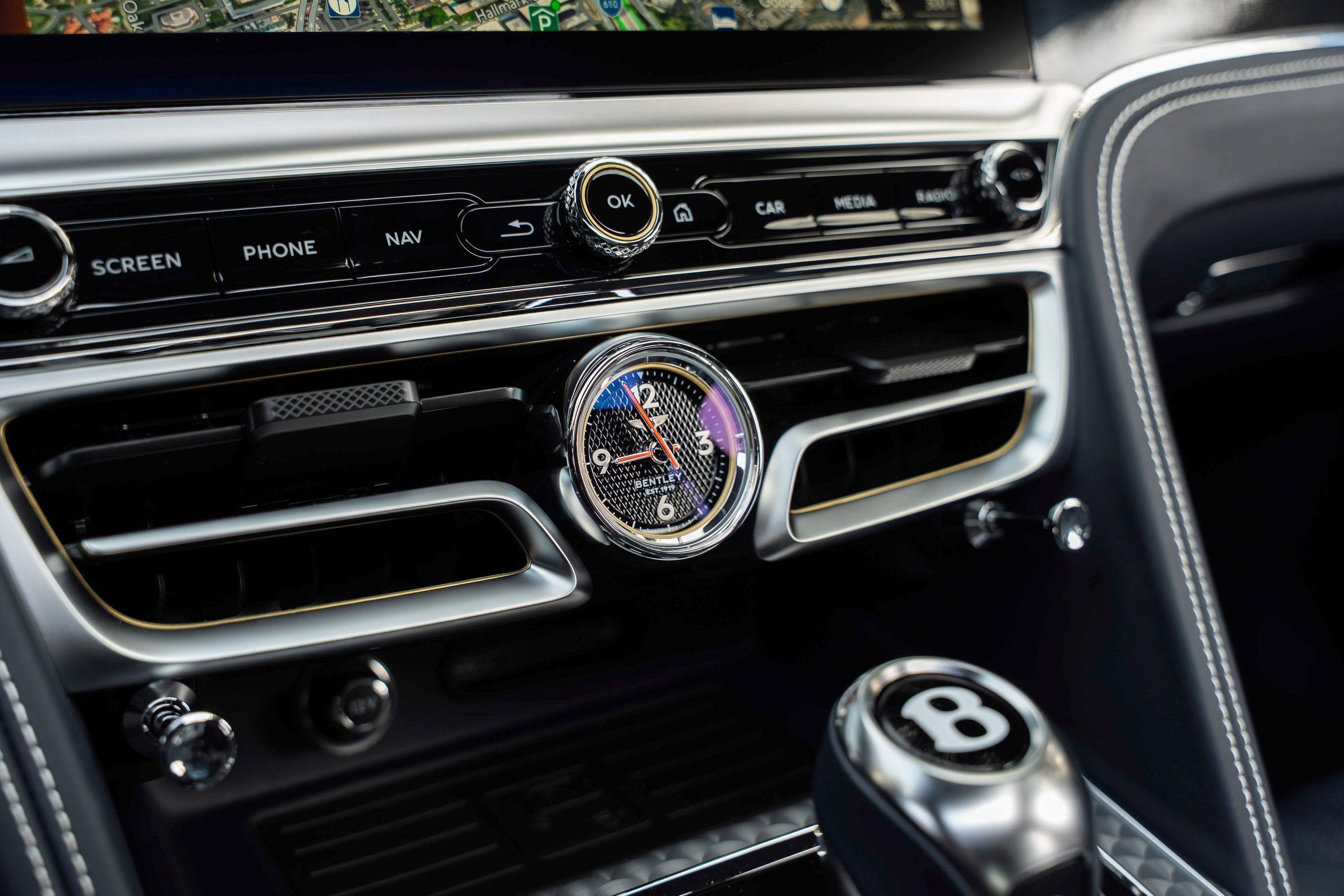 Used 2026 Bentley Flying Spur Azure image 35