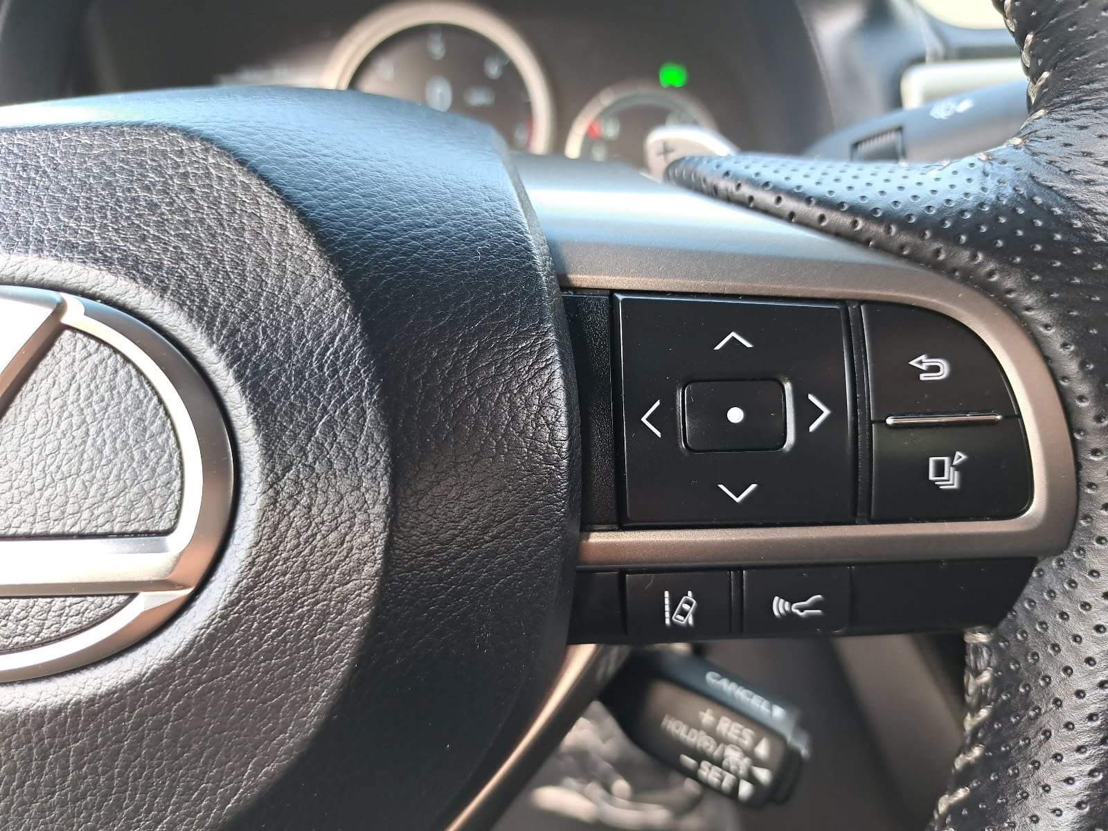 Used 2020 Lexus GS 350 F Sport RWD image 19