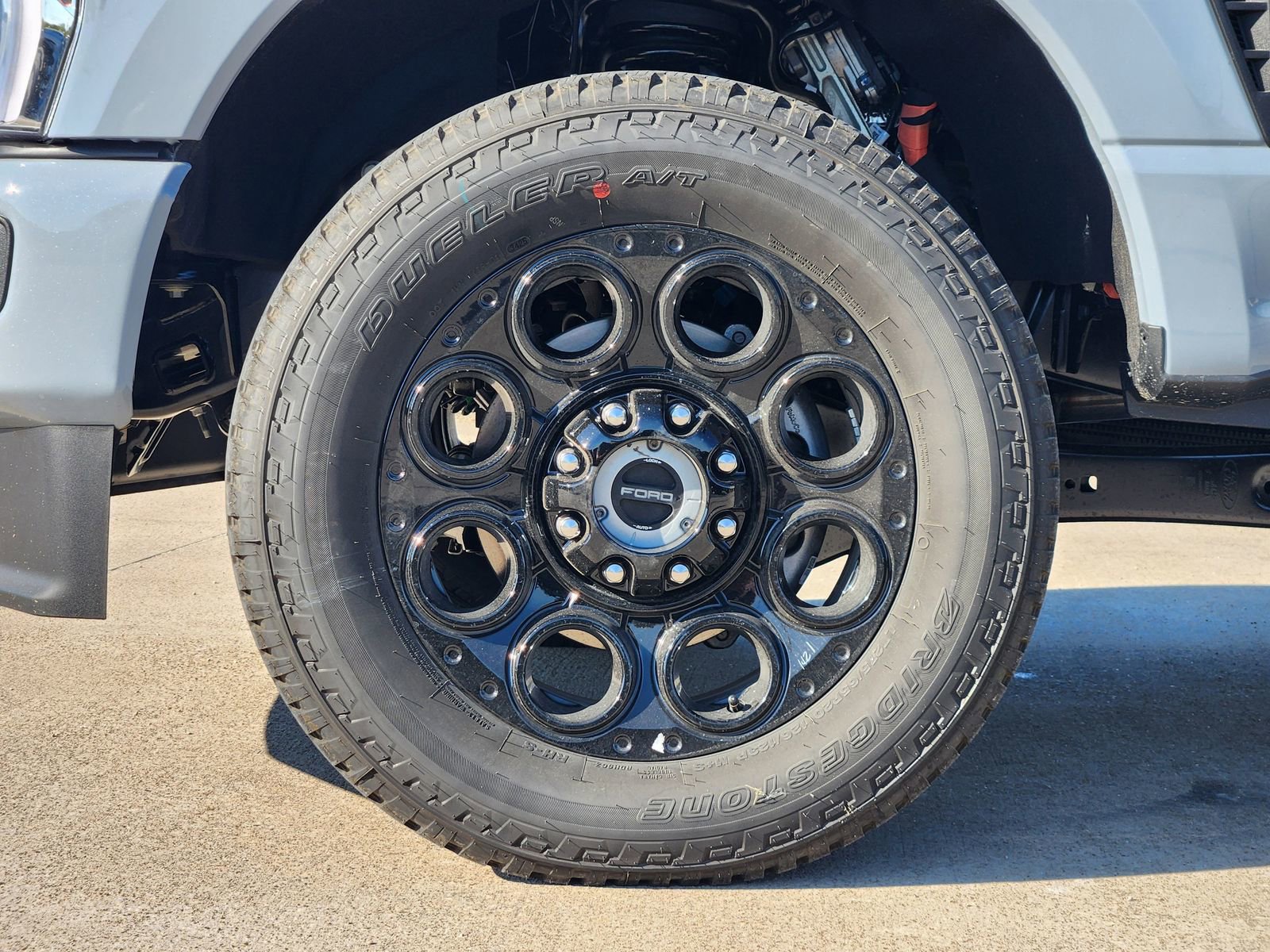 New 2026 Ford F250 Lariat w/ Black Appearance Package image 11