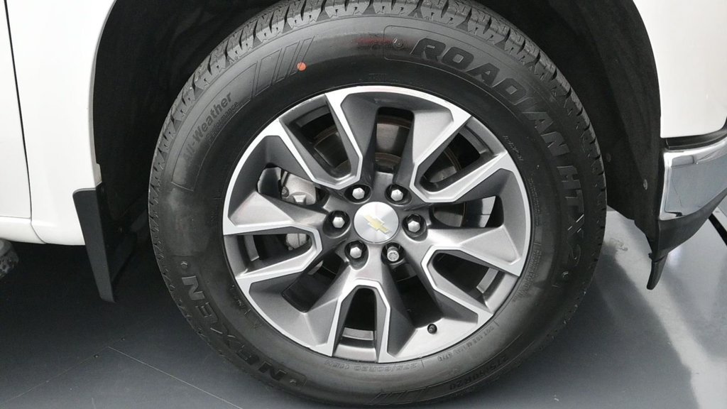 Used 2020 Chevrolet Silverado 1500 LT w/ Texas Edition RWD image 14
