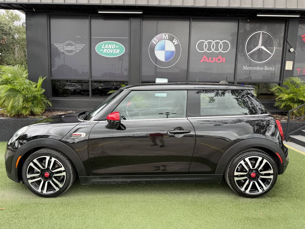 Used 2019 MINI Cooper S w/ Premium Package image 7