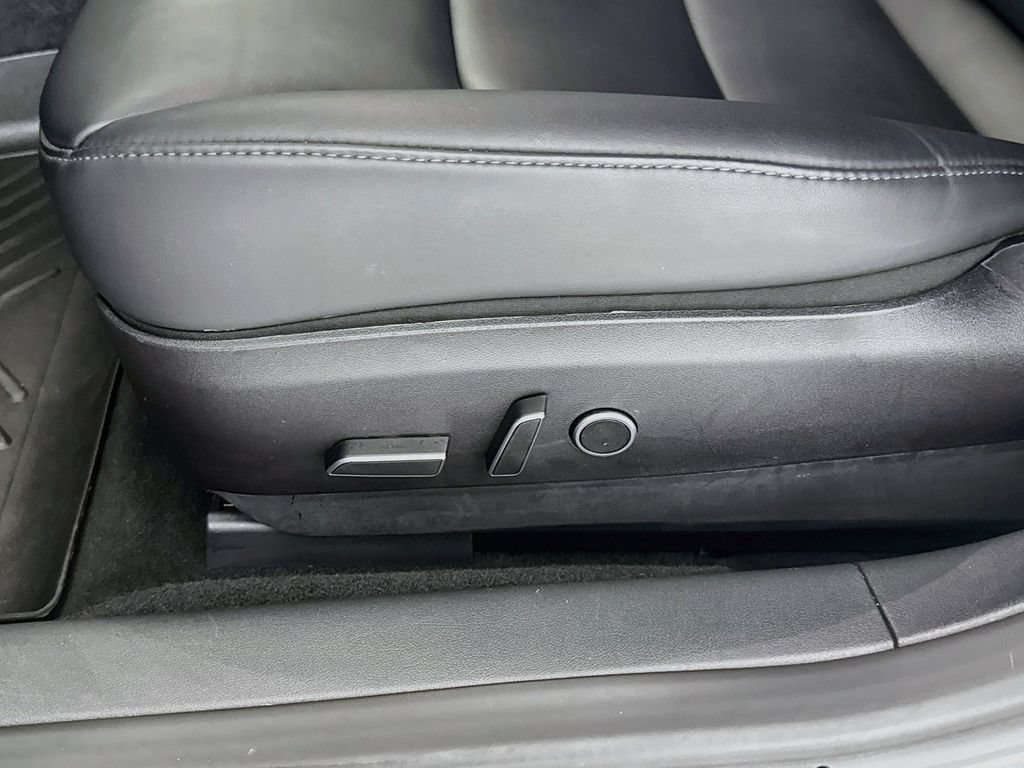 Used 2023 Tesla Model 3 Standard Range RWD image 19