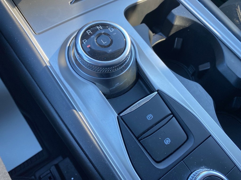 Used 2021 Ford Explorer XLT image 36