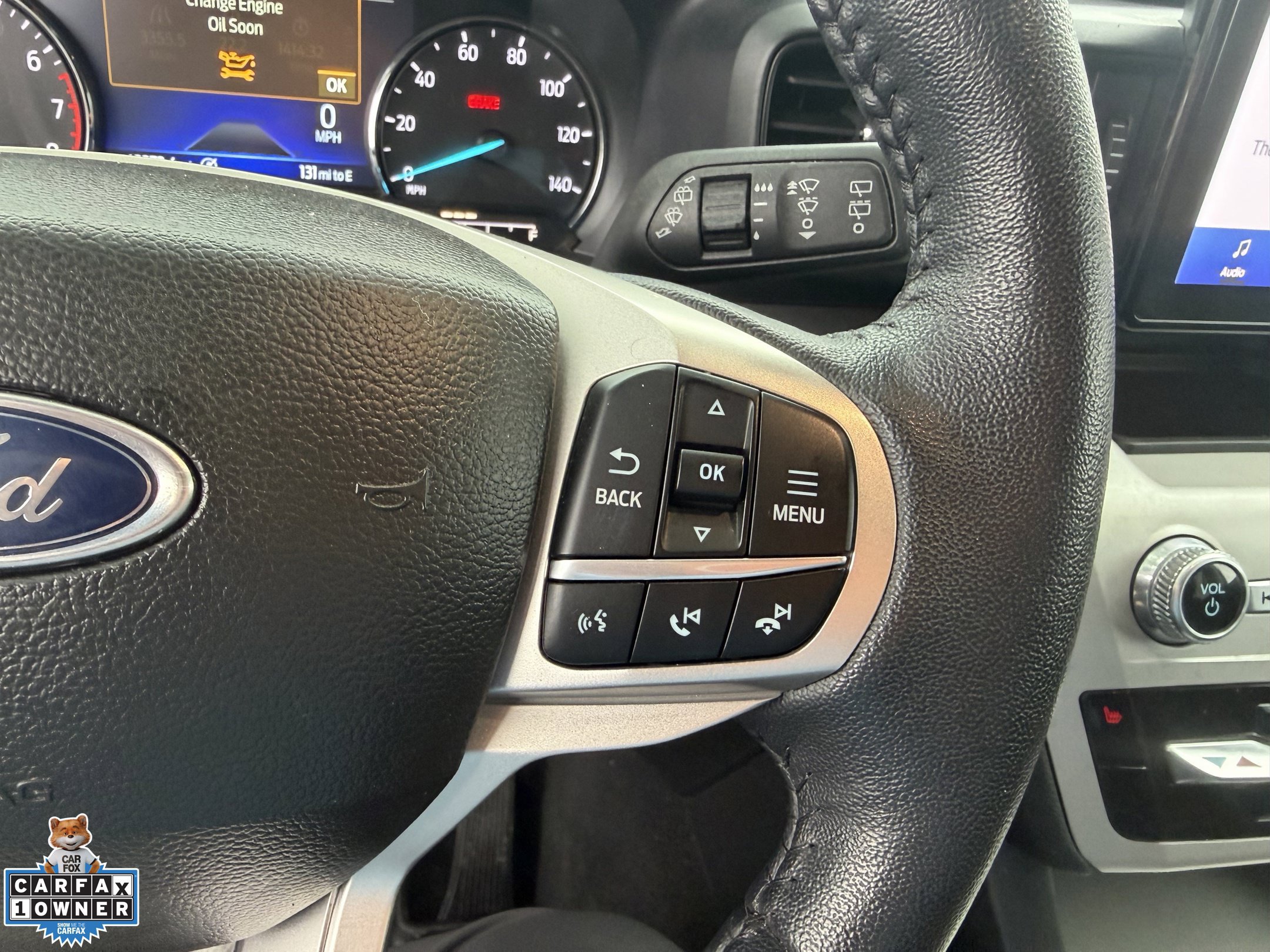 Used 2023 Ford Explorer XLT AWD/4WD image 15