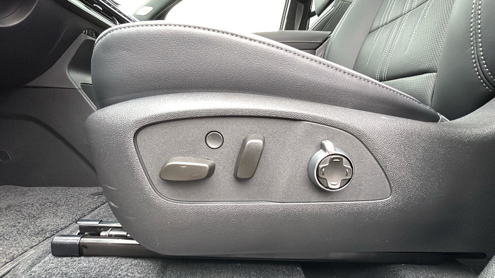 New 2026 Buick Enclave Avenir w/ Super Cruise Package image 24