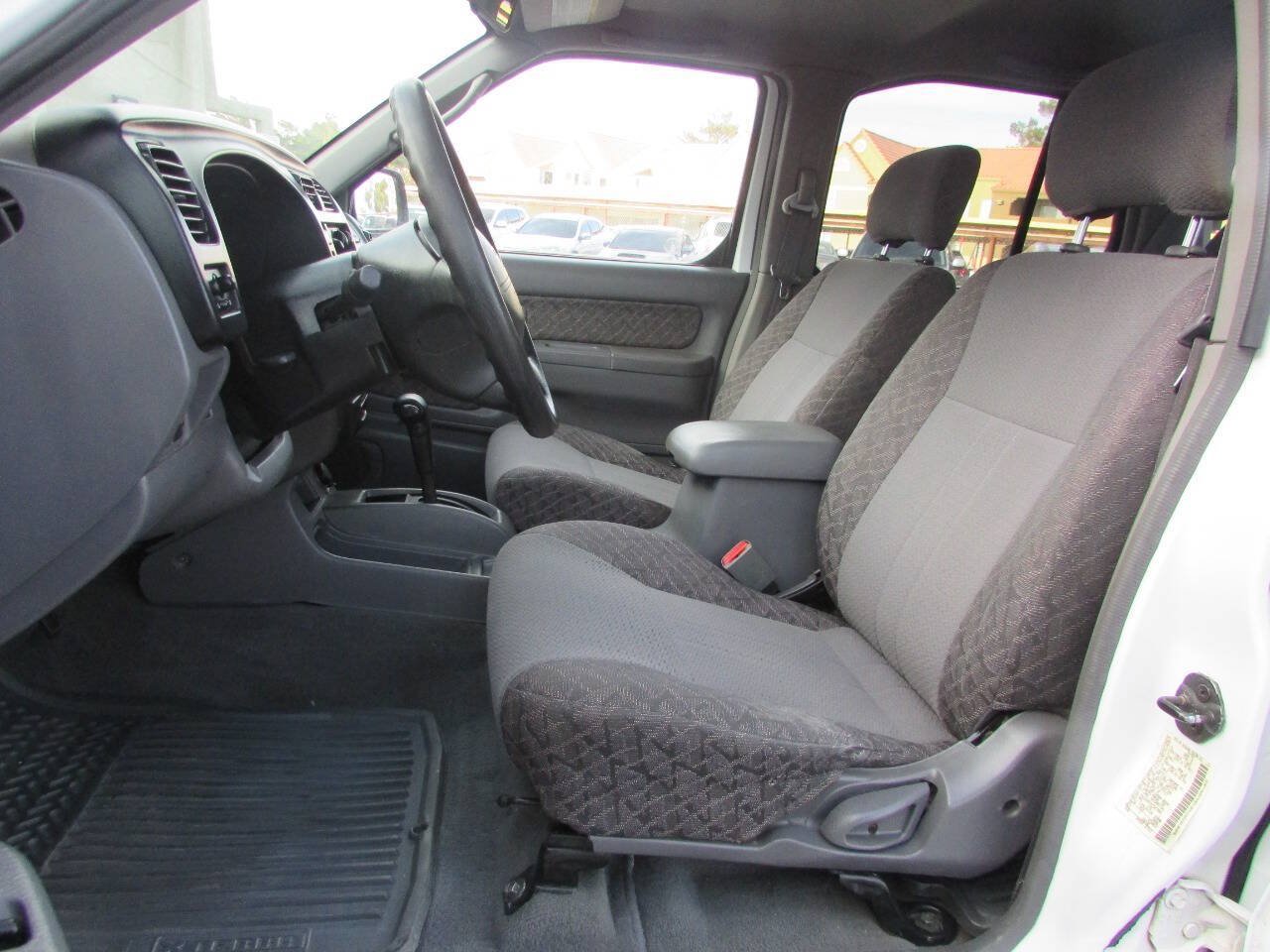 Used 2000 Nissan Xterra XE RWD image 18