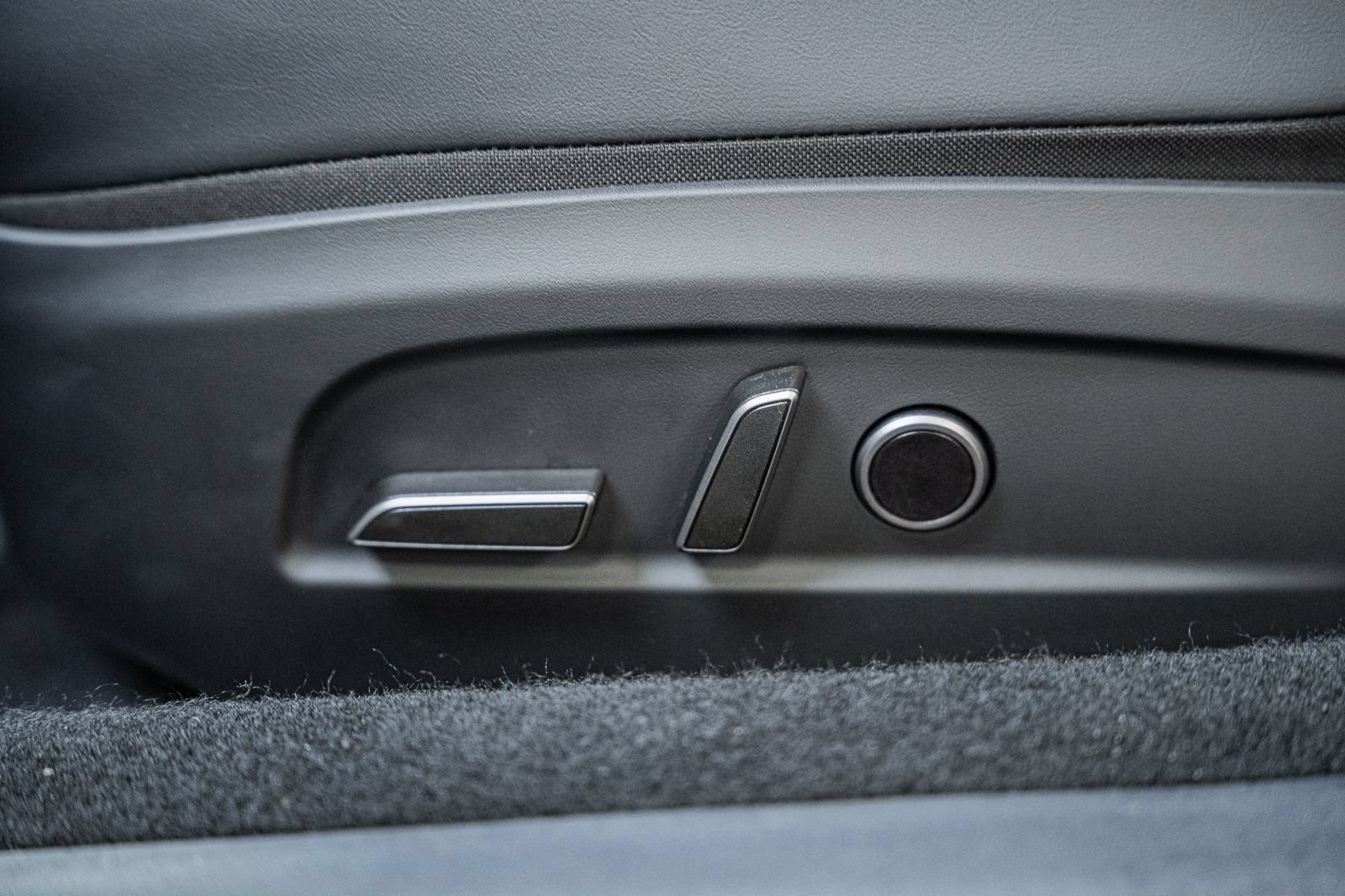 Used 2025 Tesla Model 3 Long Range RWD image 28