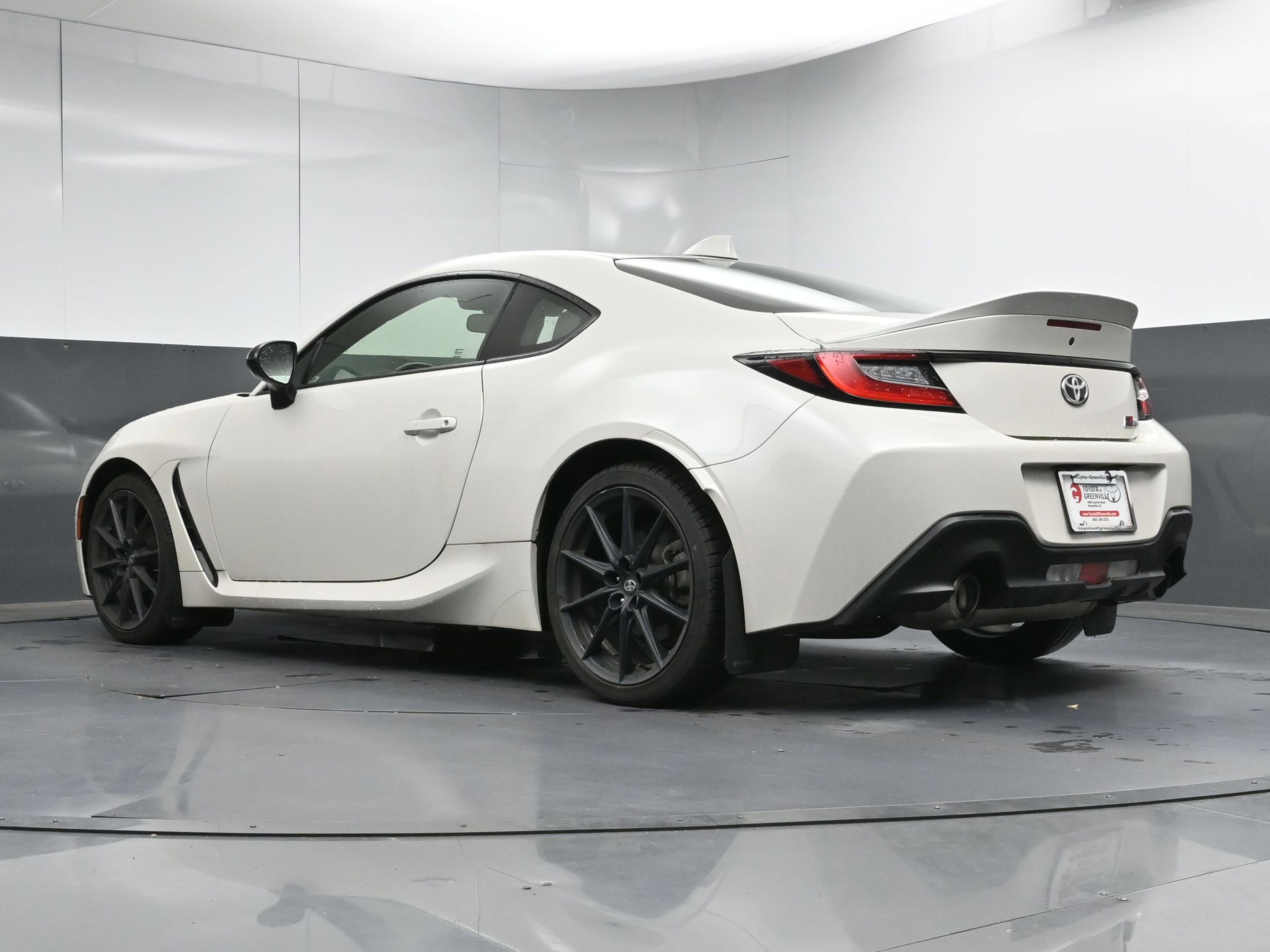 Certified 2024 Toyota GR86 Premium image 28