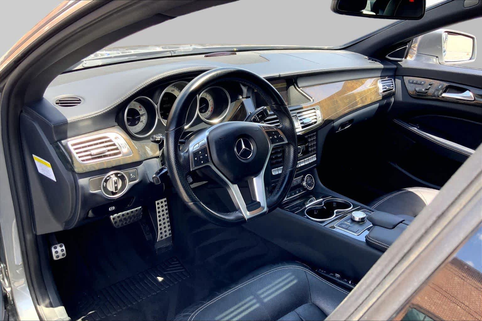 Used 2012 Mercedes-Benz CLS 550 image 18