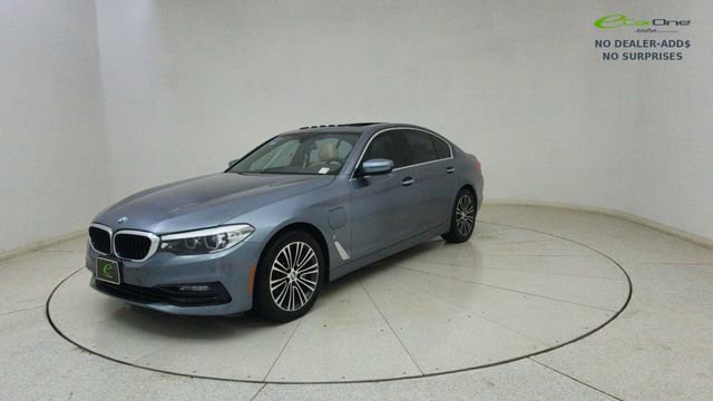 Used 2018 BMW 530e w/ Premium Package 2 RWD image 68