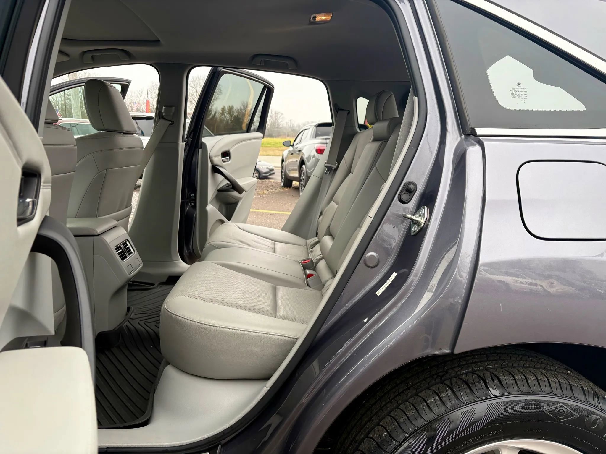 Used 2017 Acura RDX AWD w/ Technology Package image 19