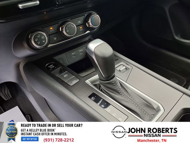 Certified 2025 Nissan Kicks SV image 27