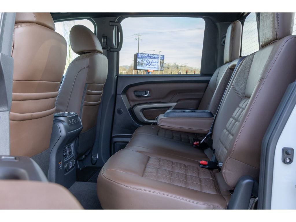Used 2021 Nissan Titan Platinum Reserve w/ Moonroof Package image 13