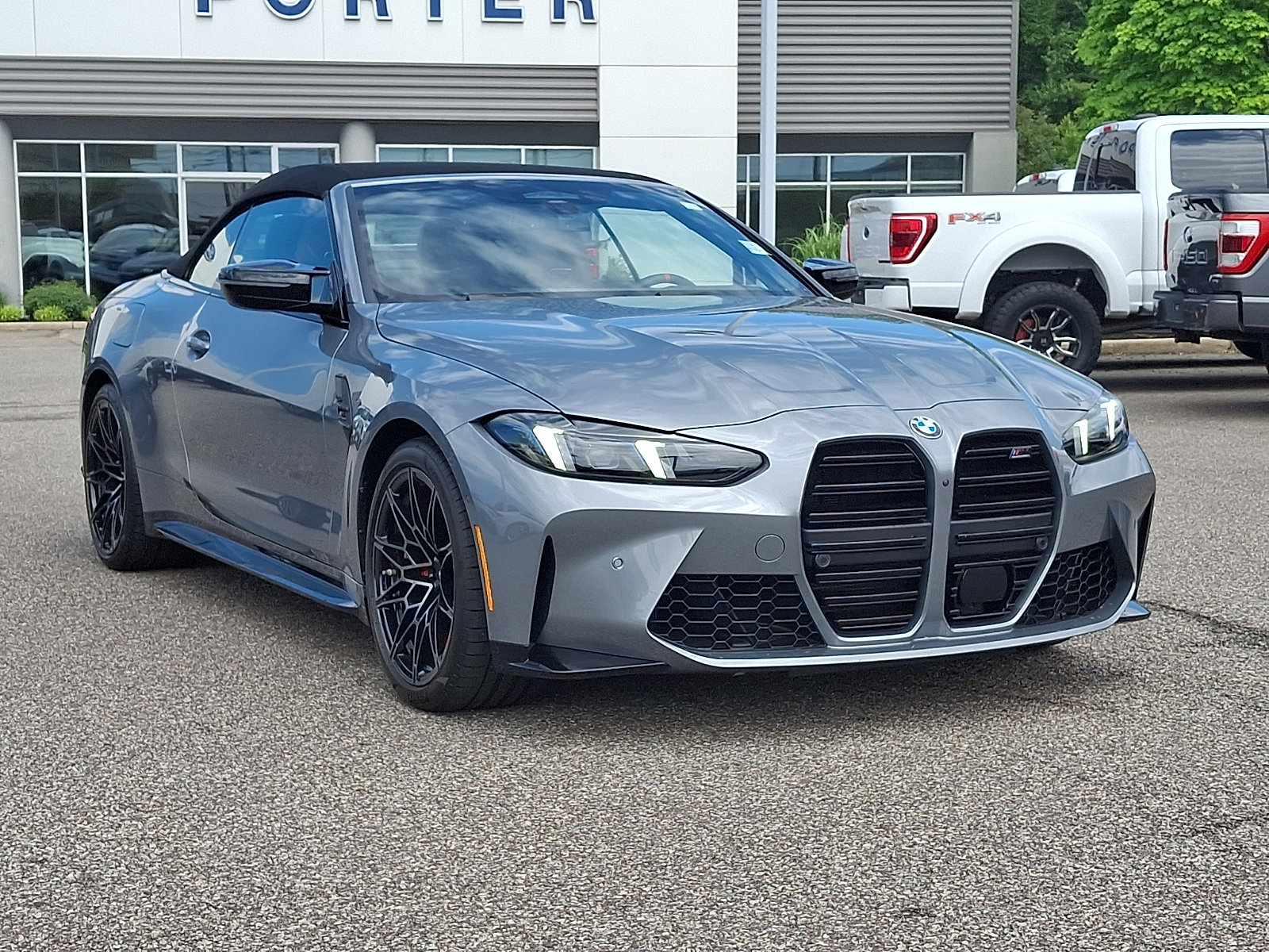 Used 2025 BMW M4 xDrive Competition AWD/4WD image 2