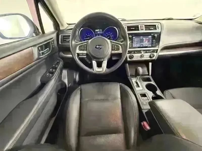 Used 2017 Subaru Outback 2.5i Limited AWD/4WD image 22