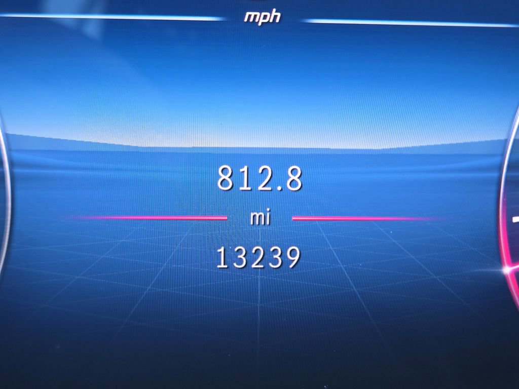 Used 2025 Mercedes-Benz C 300 4MATIC Sedan image 22