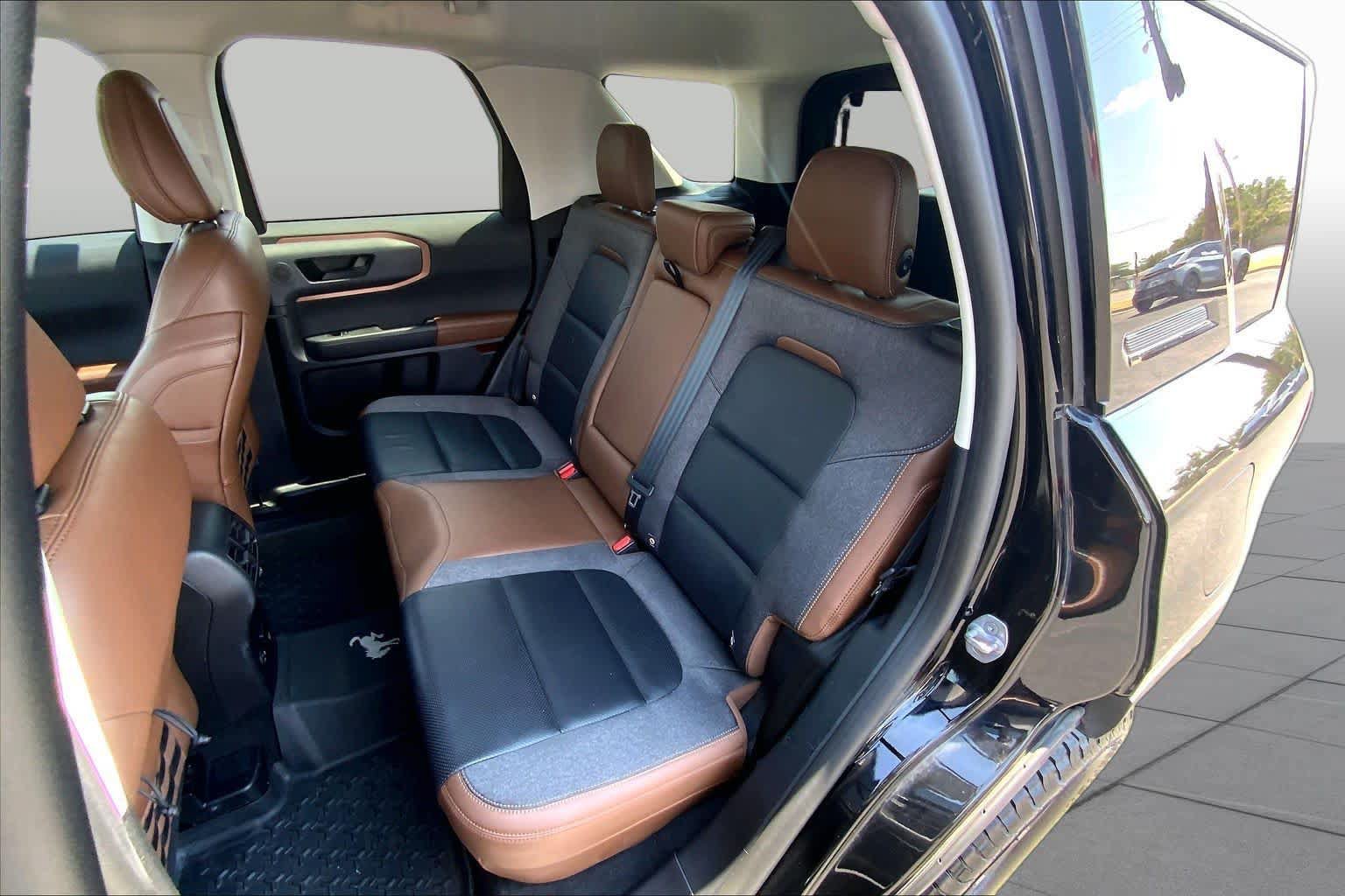 Used 2021 Ford Bronco Sport Outer Banks w/ Outer Banks Package (96D) AWD/4WD image 21