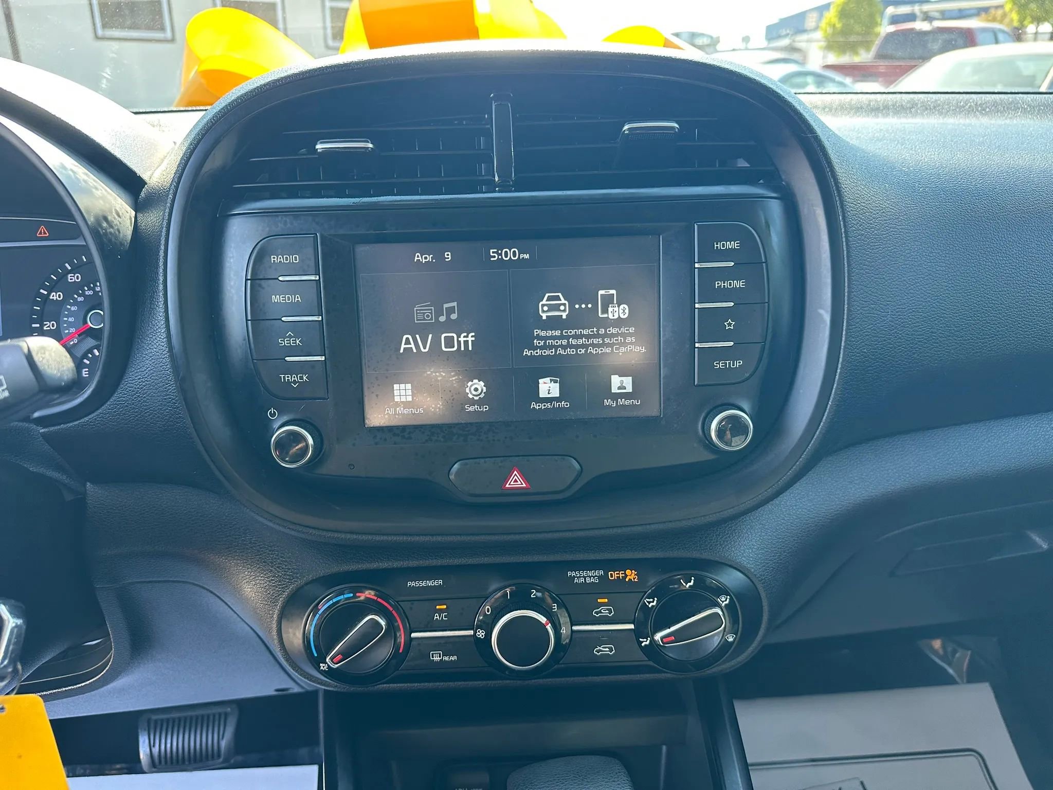 Used 2020 Kia Soul LX FWD image 22