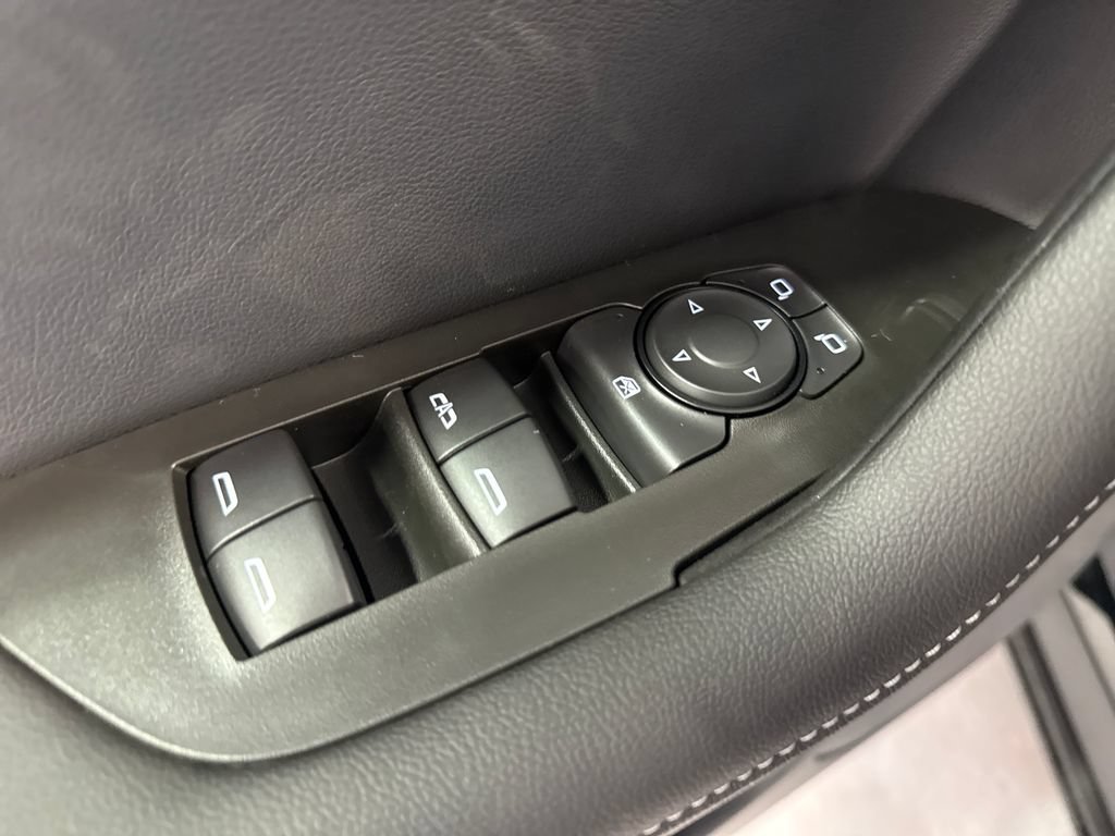 New 2026 Chevrolet Blazer LT FWD image 30