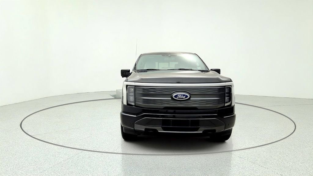 Used 2022 Ford F150 Lightning Lariat AWD/4WD image 2