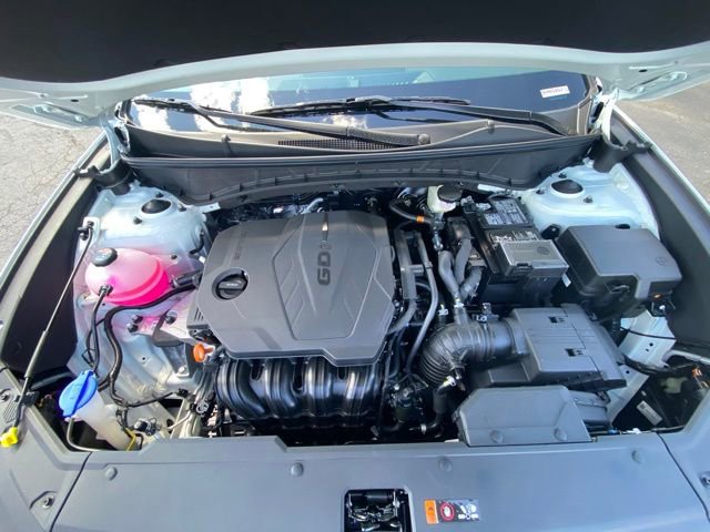 Used 2025 Hyundai Tucson SE image 29