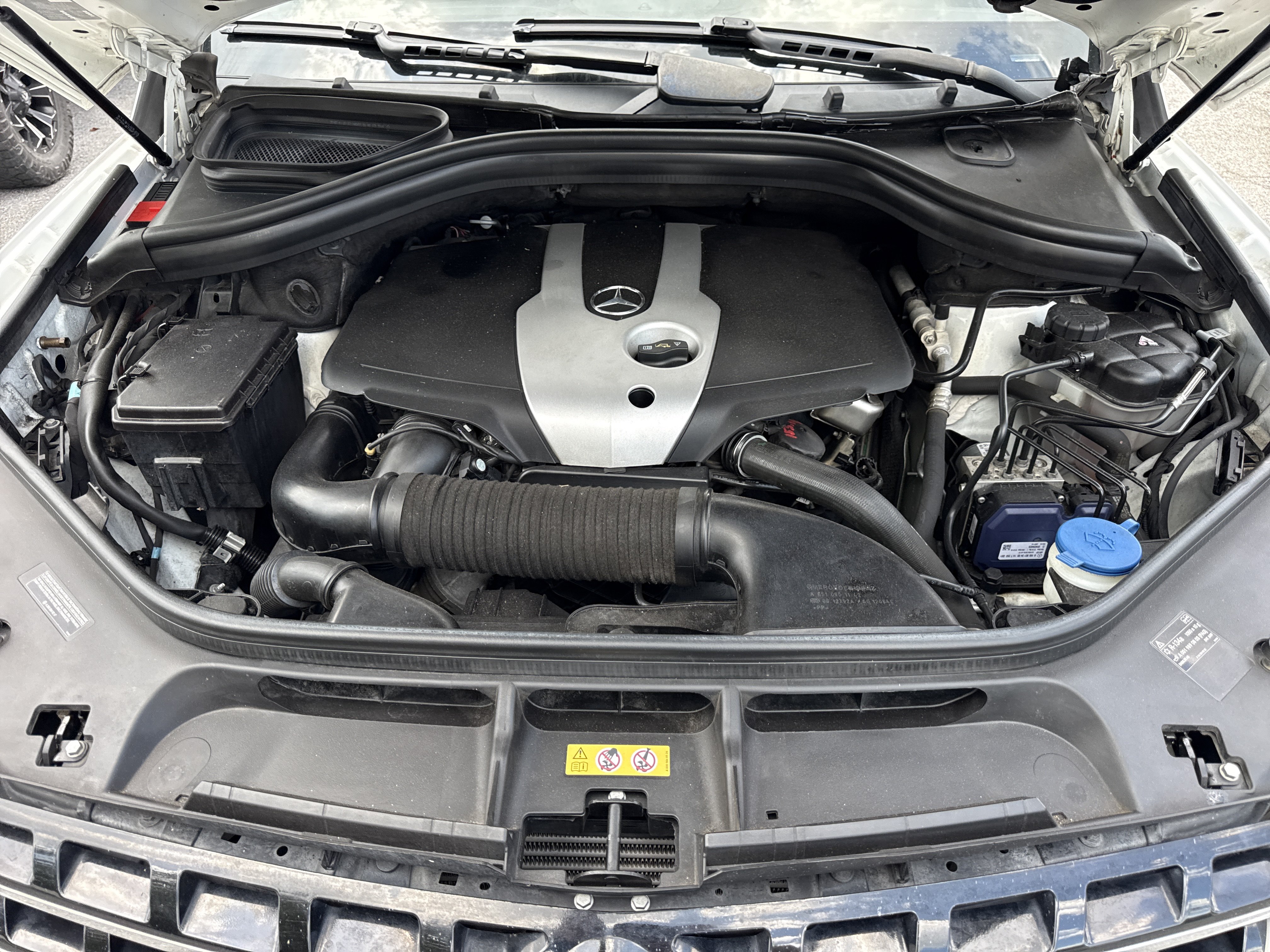 Used 2015 Mercedes-Benz ML 250 BlueTEC 4MATIC image 39