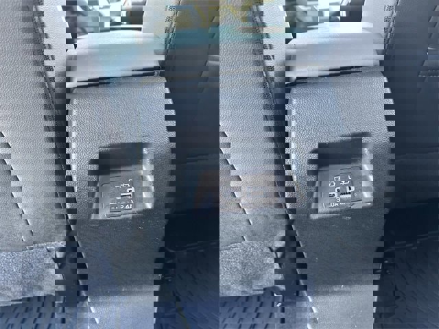 Used 2024 Subaru Crosstrek 2.0i Premium w/ Popular Package #4 image 16