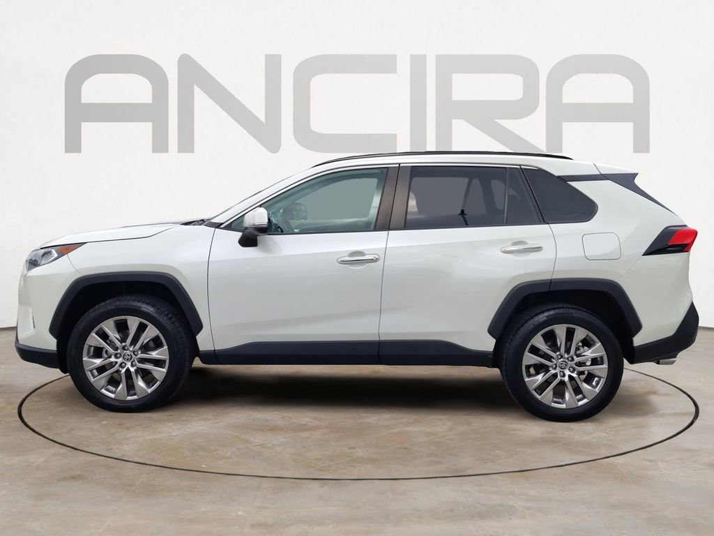 Used 2021 Toyota RAV4 Limited FWD image 11