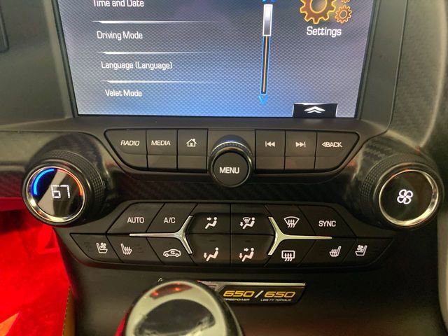 Used 2016 Chevrolet Corvette Z06 w/ 3LZ Preferred Equipment Group image 30